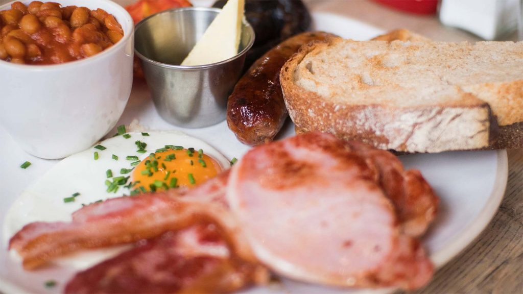 an english breakfast on plate